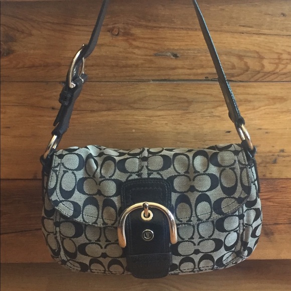 Coach purse - Picture 4 of 7